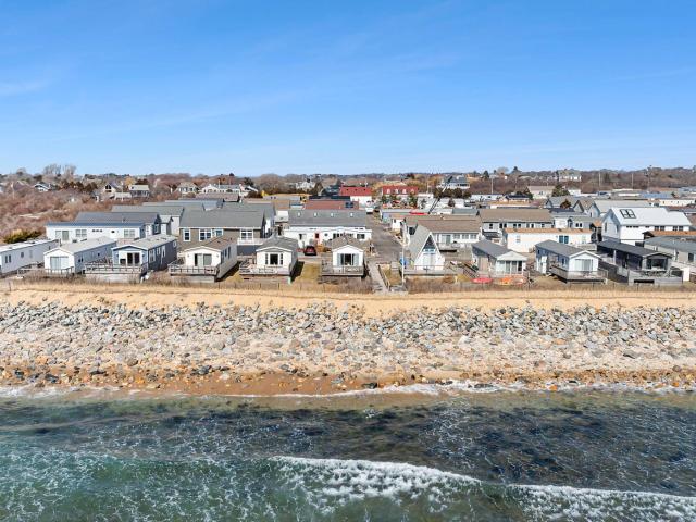Condo for sale in Wainscott, New York