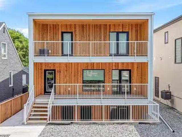 House for sale in East St. Paul, Manitoba