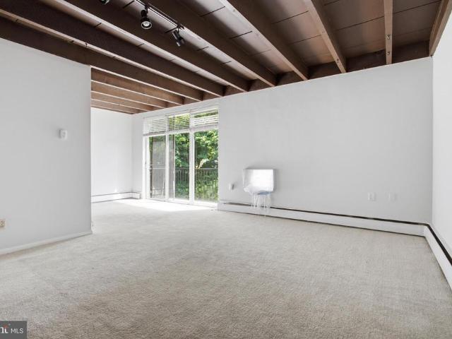 Condo for sale in Delco, Pennsylvania