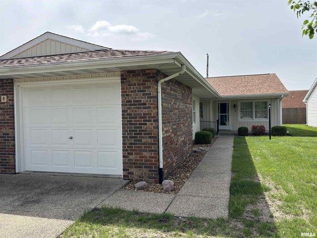 Condo for sale in Taylorville, Illinois
