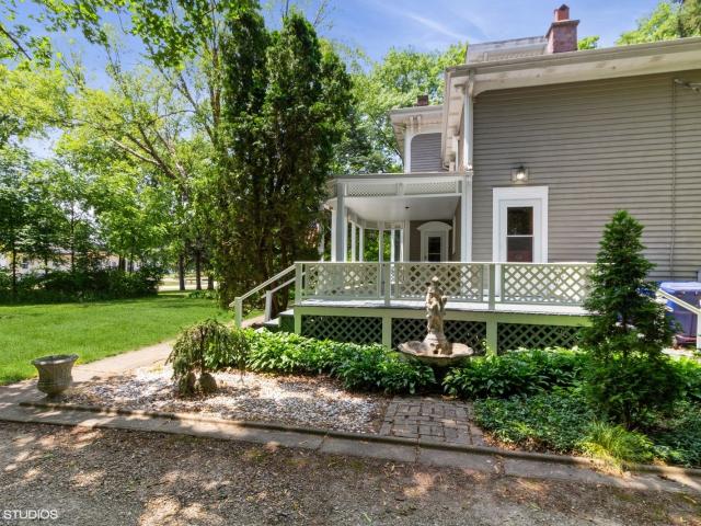 House for sale in Hinckley, Illinois