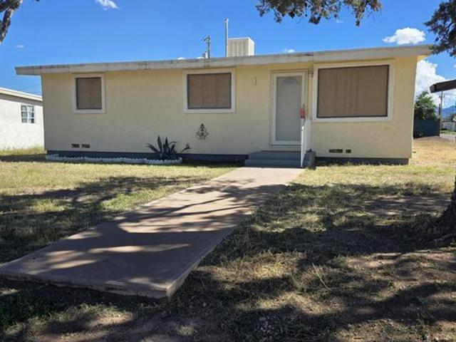 House for sale in Huachuca City, Cochise County