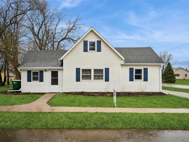 House for sale in Truro, Iowa