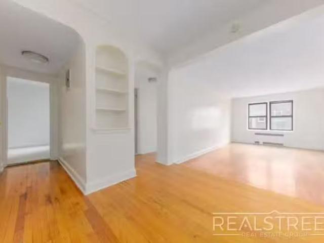 House for rent in Ridgewood, New York