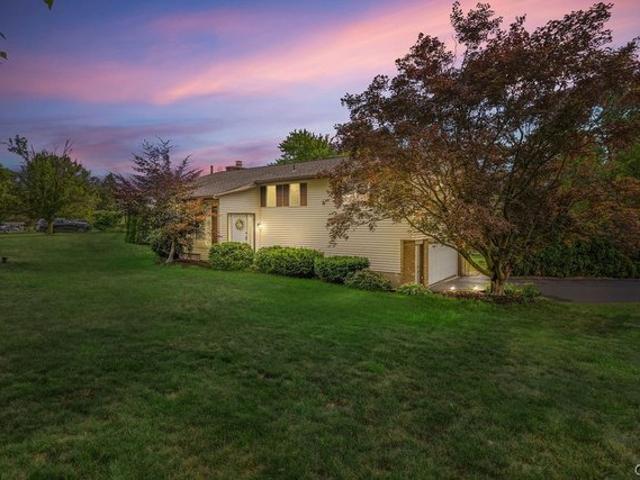 House for sale in Syracuse, New York
