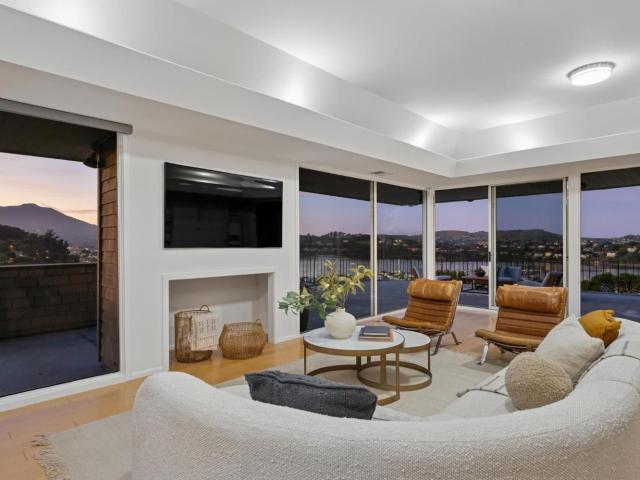 Condo for sale in Sausalito, California
