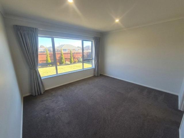 House for rent in Chaslands, Canterbury