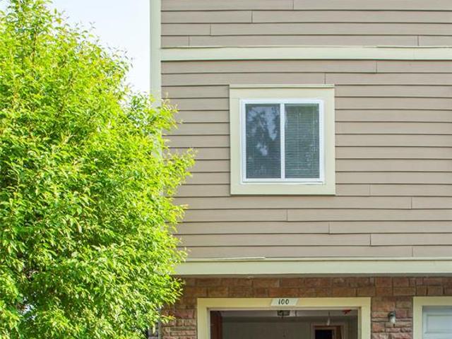 Condo for sale in Lake Orion, Oakland County