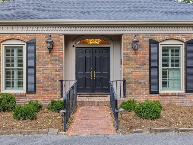 House for sale in Lookout Mountain, East Tennessee