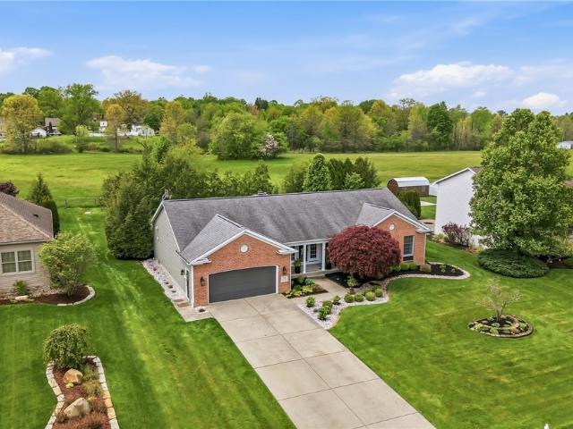 House for sale in Hubbard, Ohio