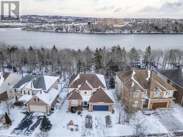 House for sale in Dartmouth, Nova Scotia