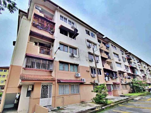 Apartment for sale in Petaling, Subang Jaya