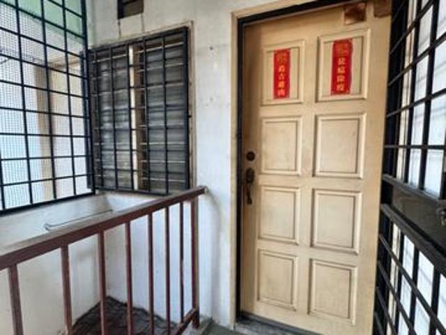 Apartment for sale in Petaling, Damansara Damai