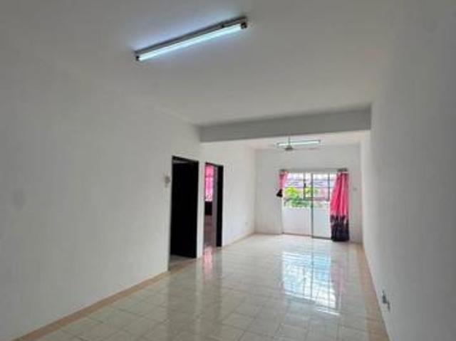 Apartment for sale in Port Klang, Selangor
