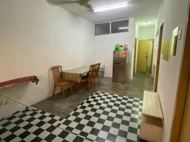 Flat for sale in Petaling, Alam Impian
