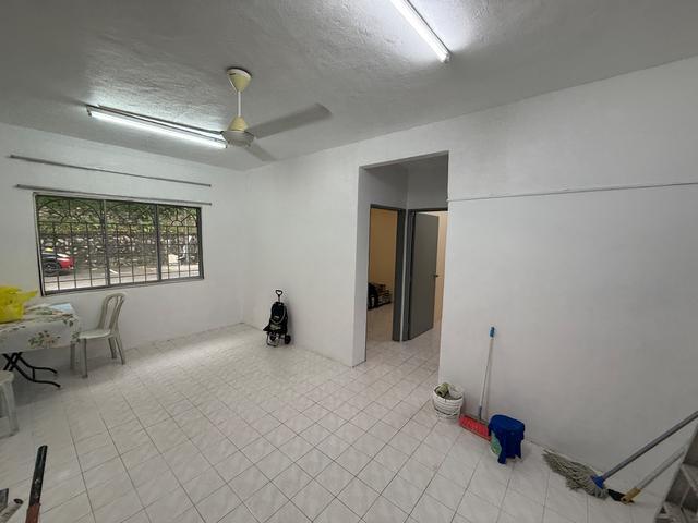 Apartment for sale in Kajang, Langat