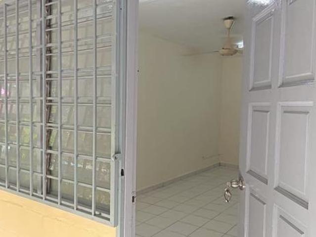 Apartment for sale in Petaling, Subang Jaya