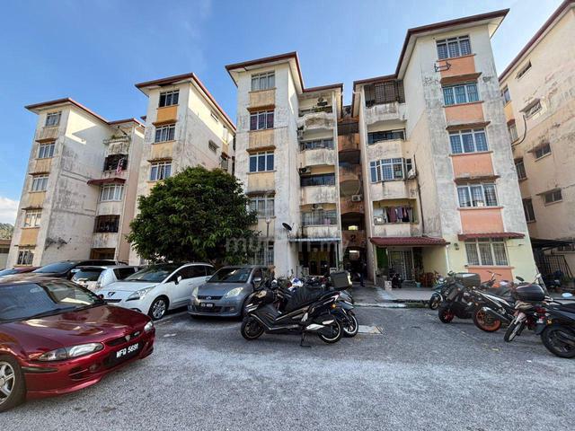 Apartment for sale in Langat, Selangor