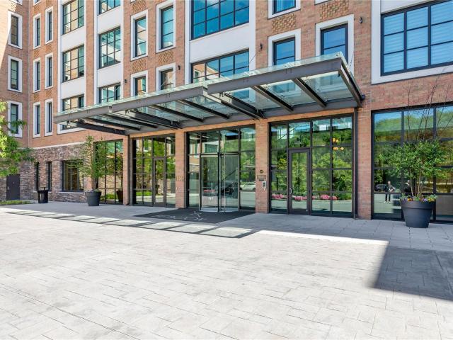 Condo for sale in Glen Cove