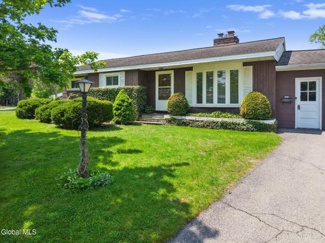 House for sale in Johnstown, New York