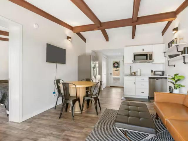 Condo for sale in Stone, Missouri