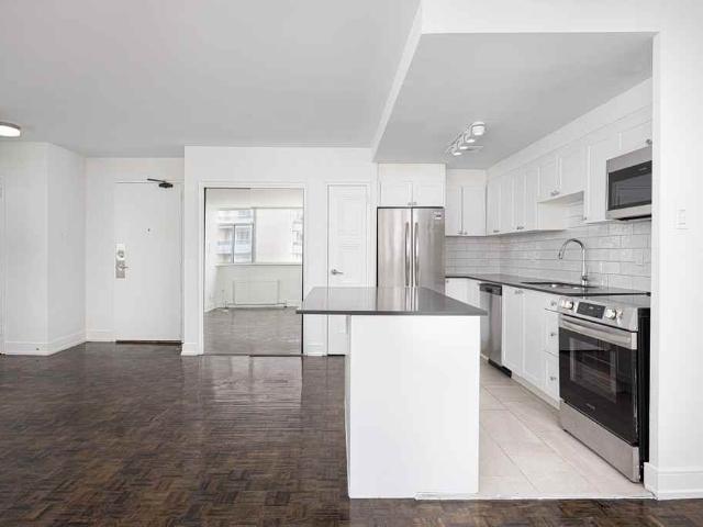 Apartment for rent in Toronto Centre, Toronto
