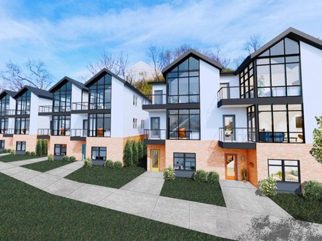 Townhouse for sale in Campbell, Kentucky