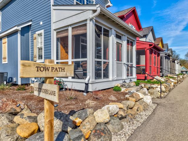 House for sale in Ottawa, Illinois