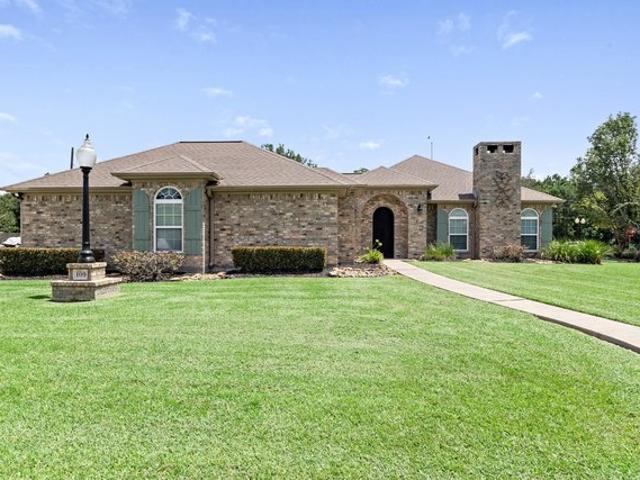House for sale in Mauriceville, Texas