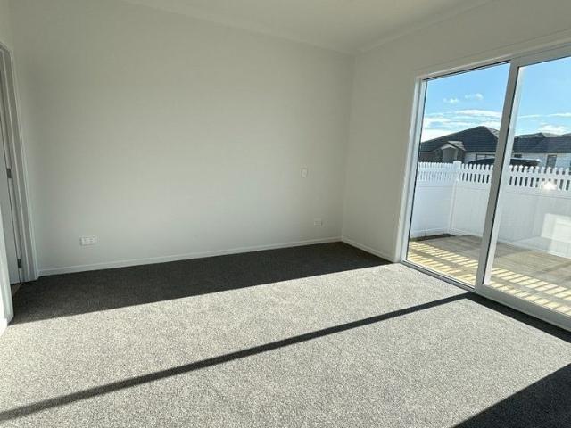 Townhouse for rent in Borman Village, Hamilton City