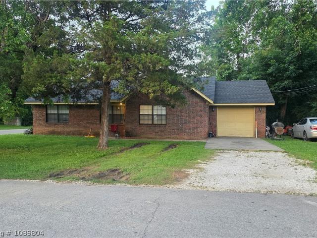 House for sale in Sallisaw, Oklahoma
