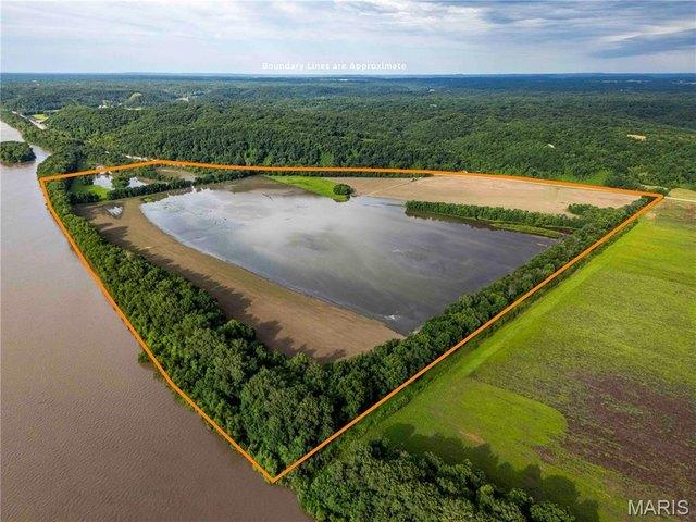 Farm for sale in Kampsville, Illinois
