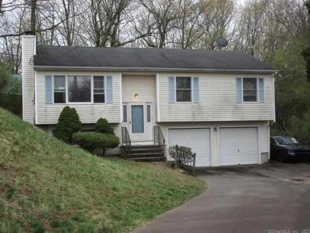 House for sale in Hamden, Connecticut