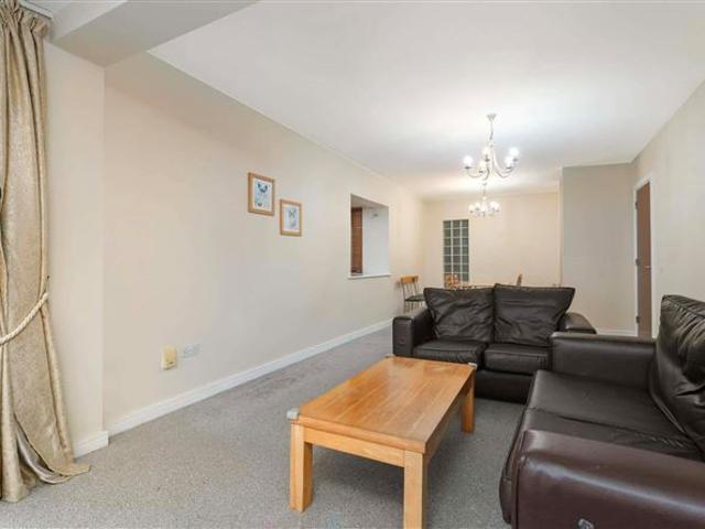 Apartment for sale in Clondalkin, North Tipperary