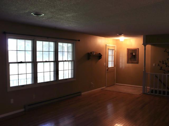 House for sale in Russell, Lyon County