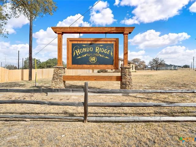 House for sale in La Vernia, Wilson County