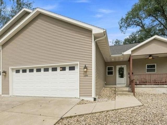 House for sale in Stoughton, Wisconsin