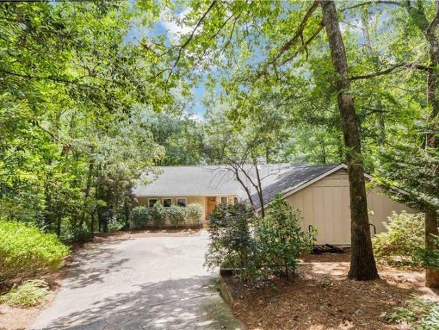 House for sale in Roswell, Georgia