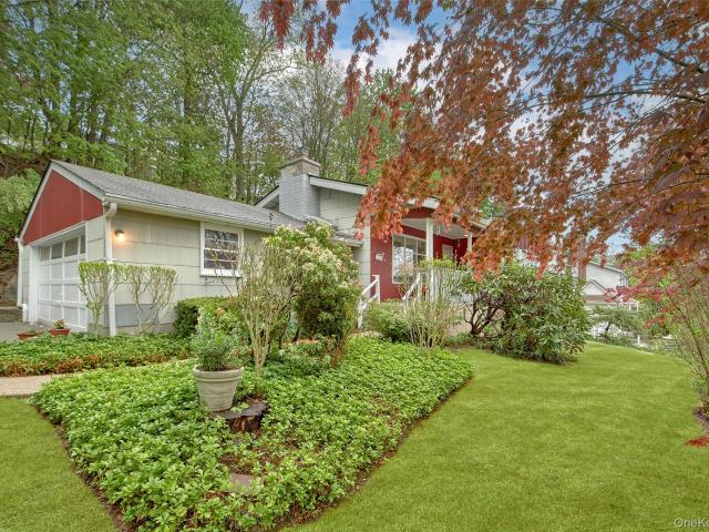 House for sale in Valhalla, New York