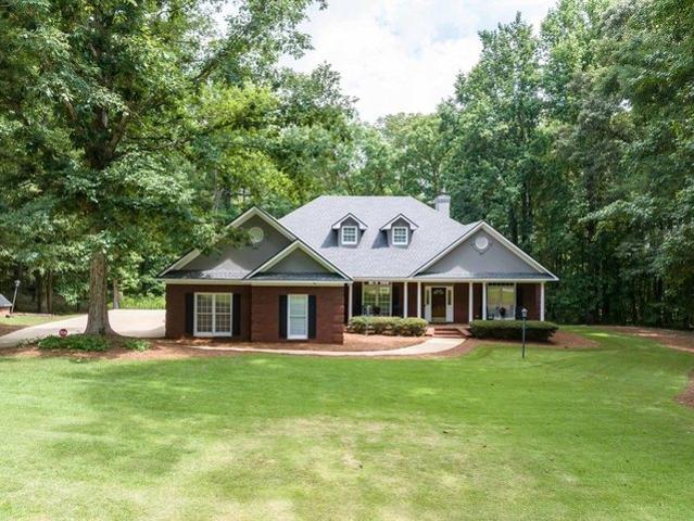 House for sale in Smiths, Alabama