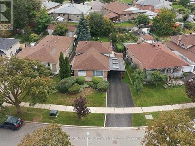 House for sale in Woburn, Ontario