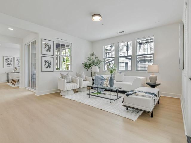 Townhouse for sale in San Mateo, California