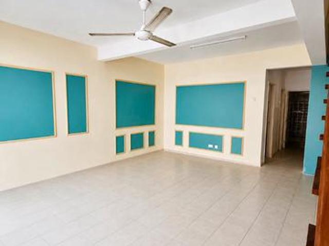 Terraced House for sale in Petaling, Subang Jaya