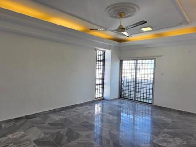 Condominium for sale in Petaling, Subang Jaya