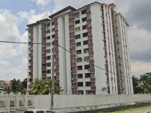 Apartment for sale in Kajang, Langat