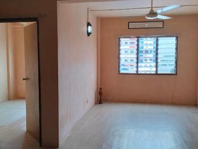 Apartment for sale in Country Heights Damansara, Kuala Lumpur