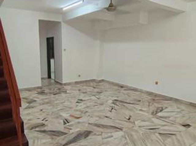 Terraced House for sale in Petaling, Subang Jaya