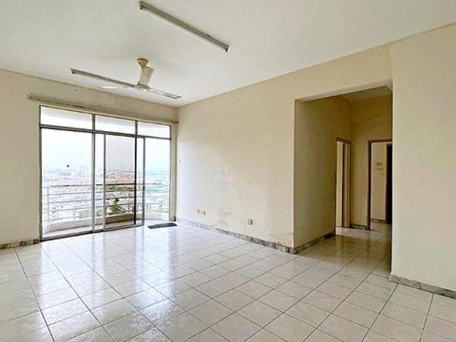 Condominium for sale in Petaling, Subang Jaya