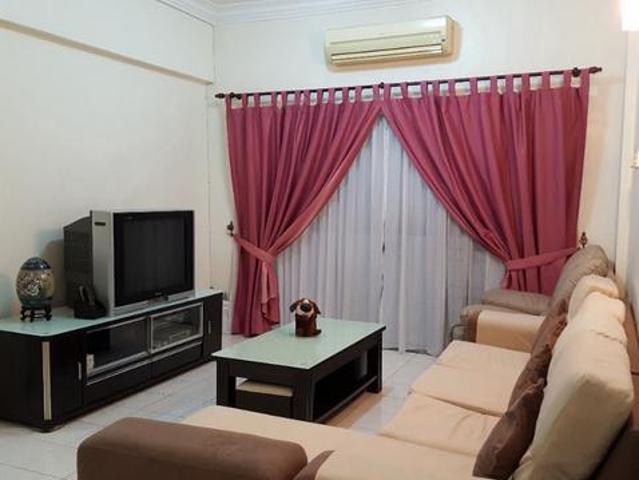 Flat for sale in Brickfields