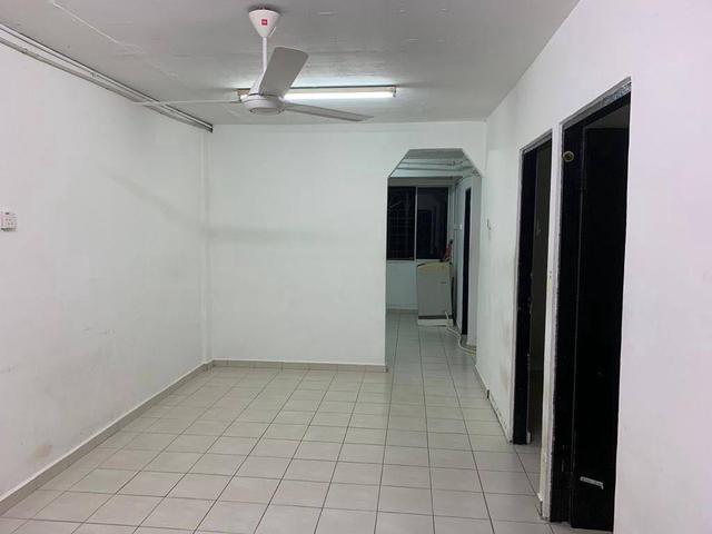 Flat for sale in Langat, Selangor